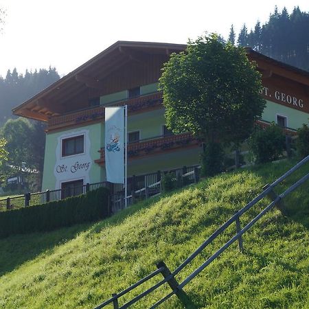 Landhaus St. Georg Bed & Breakfast Saalbach-Hinterglemm Bagian luar foto